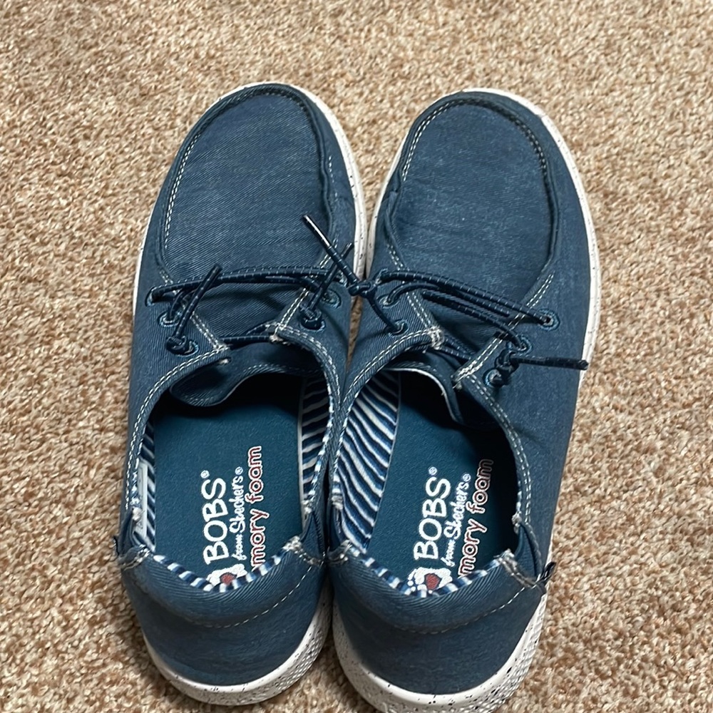 Bobs/Skechers slip on memory foam shoes